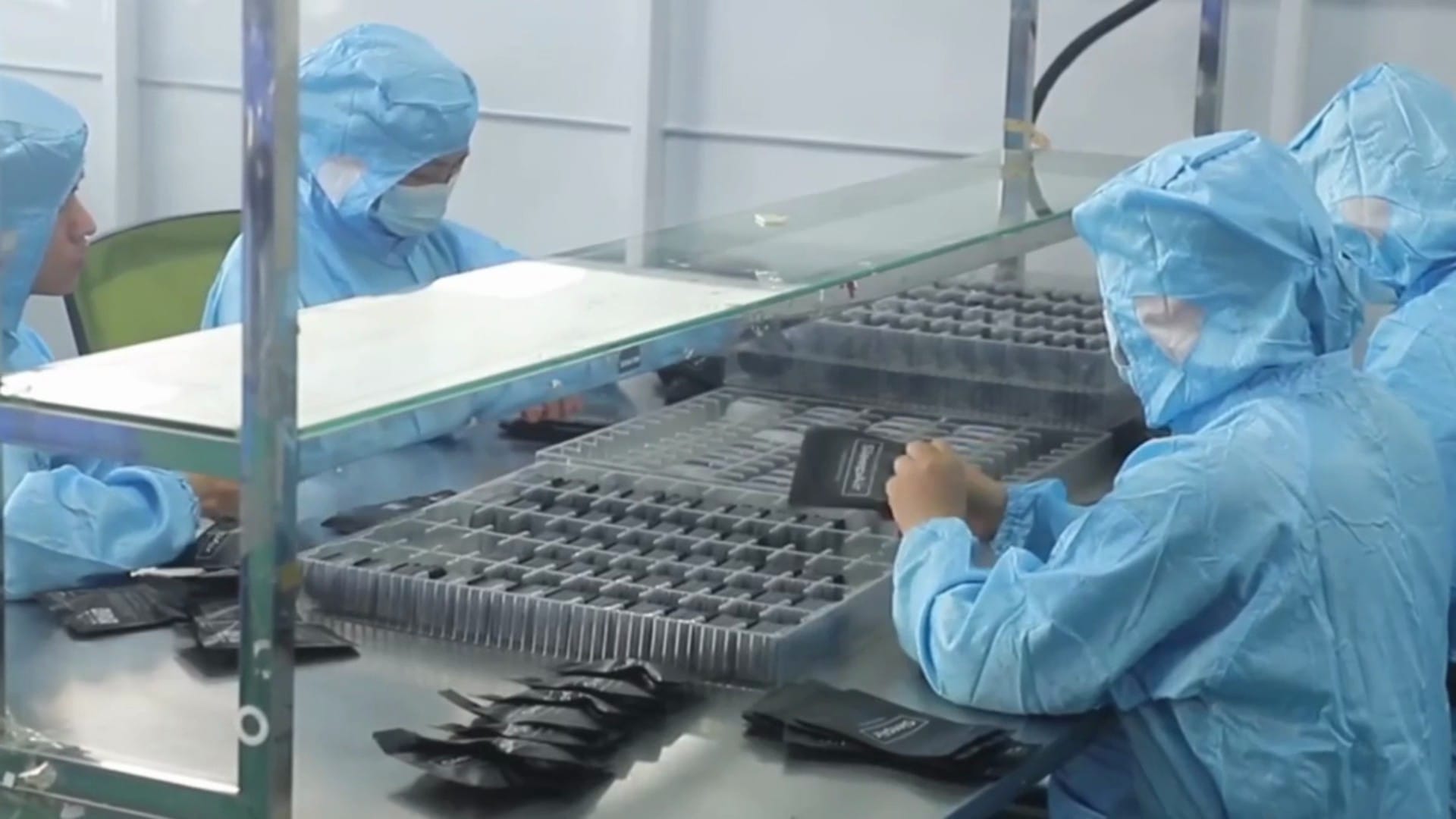 Custom Packaging Center